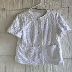 Banana Republic white top with pockets and flower design